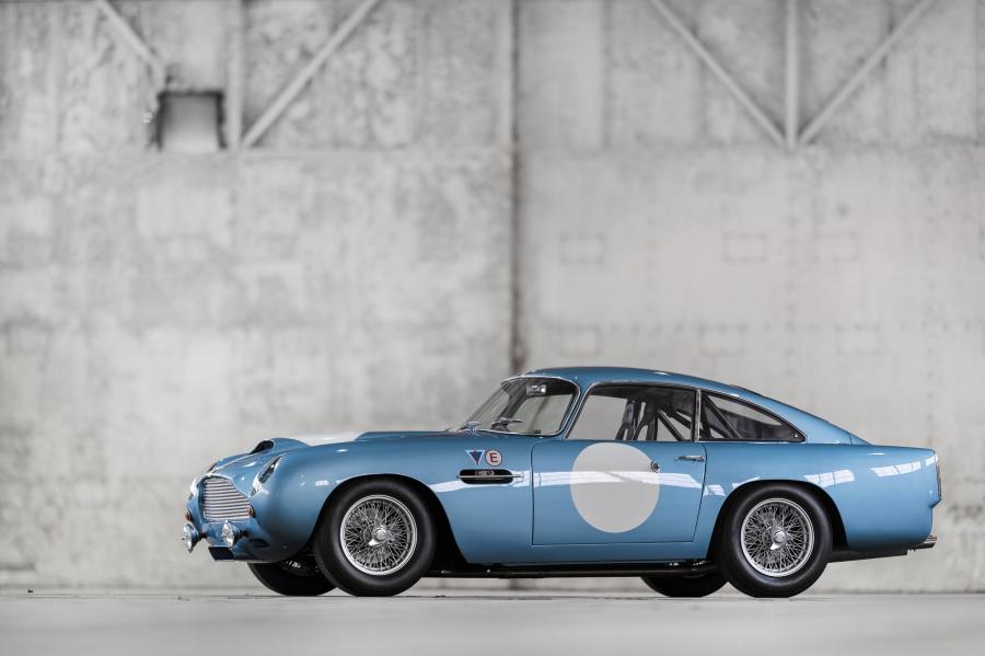  Aston Martin DB4 GT Continuation 2017 года  (UK) (фото 31 из 90)